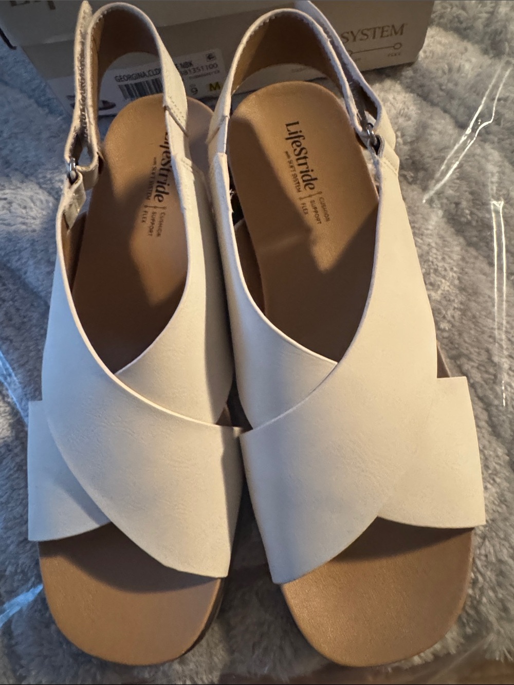 Life Stride Georgina Off White Crisscross Slingback Sandals Size 9M
